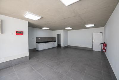 20,000 ft² Warehouse with Service Charge Included in Eastern ByPass - 3