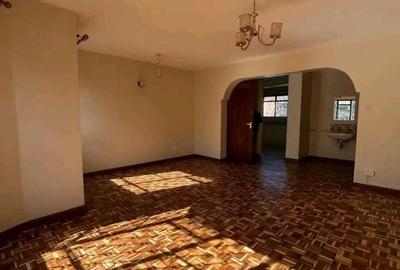 3 Bed Apartment with En Suite at Oledume Road