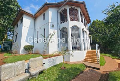 5 Bed House with En Suite in Kitisuru