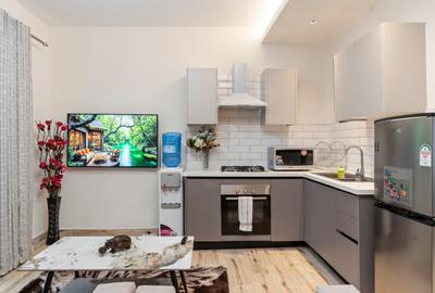 Serviced 2 Bed Apartment with En Suite in Kilimani