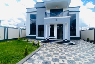 4 Bed Townhouse with En Suite at Eastern Bypass