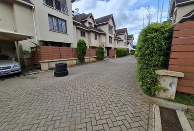 4 Bed Townhouse with En Suite at Kileleshwa