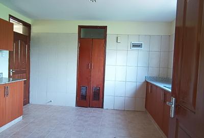 4 Bed Townhouse with En Suite in Kiambu Road