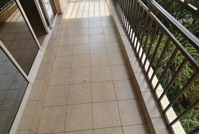 2 Bed Apartment with En Suite in Kilimani - 4