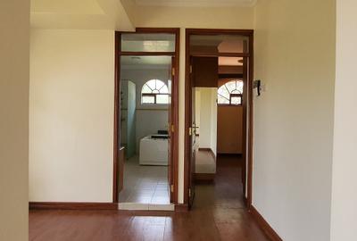 5 Bed House with En Suite in Kiambu Road