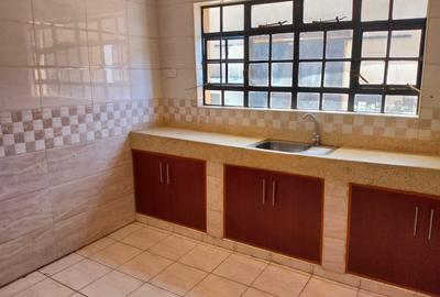 9,700 ft² Warehouse with Parking in Juja