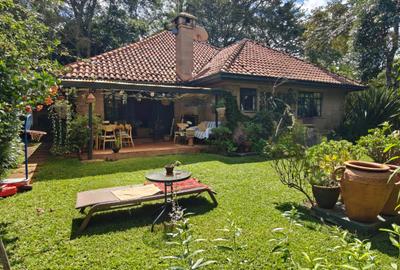 3 Bed Villa with En Suite in Karen