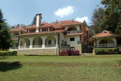 5 Bed House with En Suite at Karen