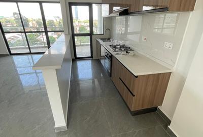 2 Bed Apartment with En Suite in Riverside - 4