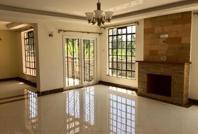 5 Bed Townhouse with En Suite in Kitisuru - 3
