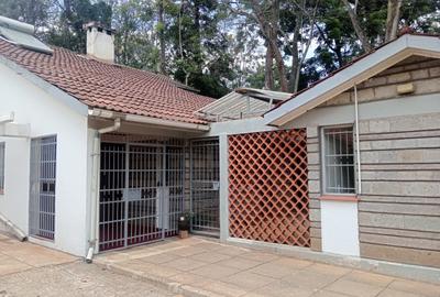 4 Bed Townhouse with En Suite in Kileleshwa