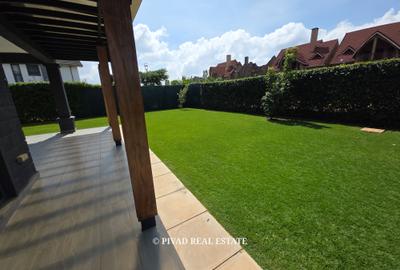 4 Bed Townhouse with Swimming Pool in Runda - 2