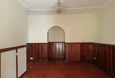 6 Bed House with En Suite at Old Muthaiga Golf Club Nairobi - 4