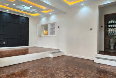 4 Bed Townhouse with En Suite at Njumbi Rd