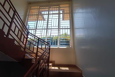 5 Bed House with En Suite in Karen - 3