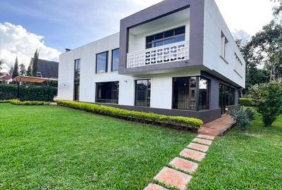 6 Bed House with En Suite at Runda - 2