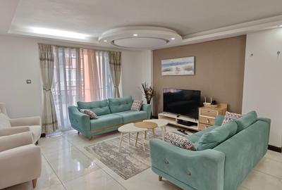 4 Bed Apartment with Swimming Pool in Riverside - 2