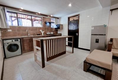 2 Bed Townhouse with En Suite in Parklands - 2
