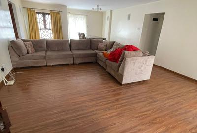 3 Bed Apartment with En Suite in Kileleshwa
