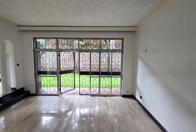 5 Bed House with En Suite in Riverside