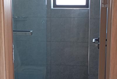 3 Bed Apartment with En Suite at Off Riverside Drive - 4