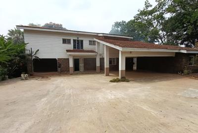 5 Bed House with En Suite in Gigiri