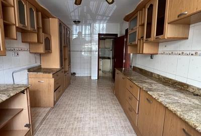 4 Bed Townhouse with En Suite at Kileleshwa - 4