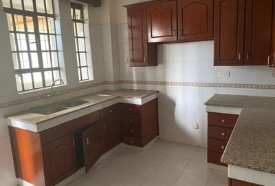 3 Bed Apartment with En Suite at Kilimani