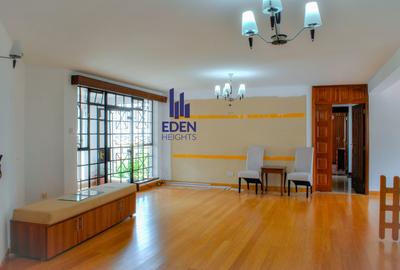 3 Bed Apartment with En Suite in Valley Arcade - 2