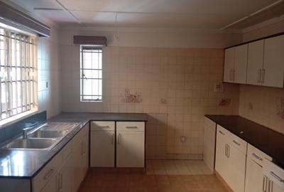 4 Bed Townhouse with En Suite at Kileleshwa Estate.