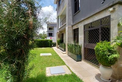 5 Bed Townhouse with En Suite at Lavington Road