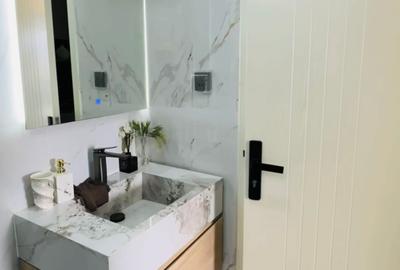 2 Bed House with En Suite in Westlands Area - 3
