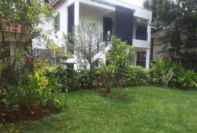 2 Bed House with En Suite in Karen