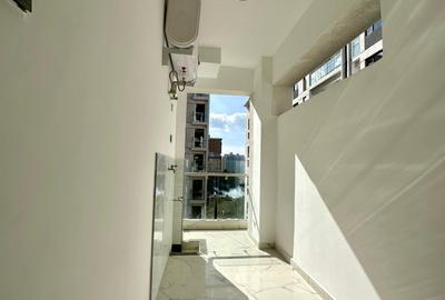 2 Bed Apartment with En Suite in Kilimani - 4