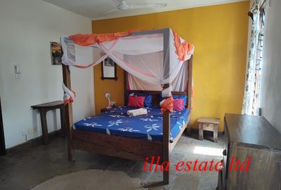 Serviced 2 Bed Apartment with En Suite at Diani Beach Road - 3