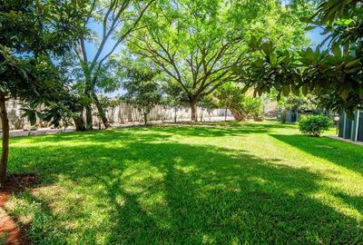 Serviced 3 Bed Apartment with En Suite in Kilimani - 3