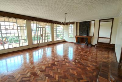 4 Bed Townhouse with En Suite at Runda Evergreen - 4