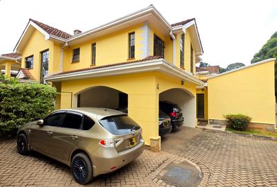 4 Bed Townhouse with En Suite at Lavington Green - 2