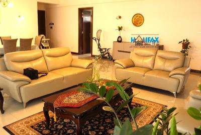 4 Bed Apartment with En Suite in General Mathenge - 2