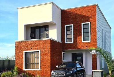 3,200 ft² Land at Mutungoni Road