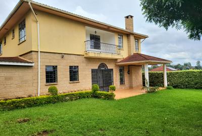 5 Bed Townhouse with En Suite in Kitisuru