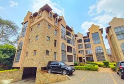 3 Bed Apartment with En Suite in Kilimani