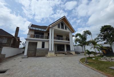 6 Bed House with Staff Quarters in Kiambu Road
