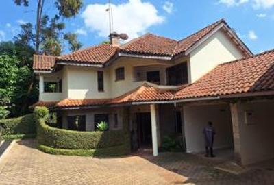 4 Bed Townhouse with En Suite in Lower Kabete