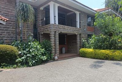 3 Bed House with En Suite at Evergreen