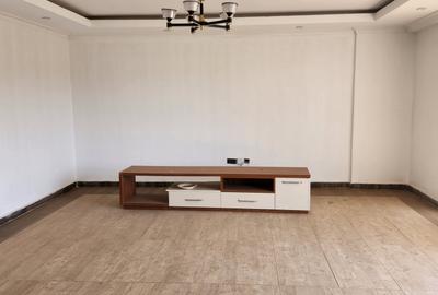 5 Bed Apartment with En Suite at Kilimani - 2