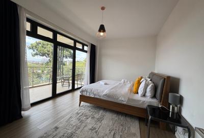 Serviced 2 Bed Apartment with En Suite in Lavington - 2