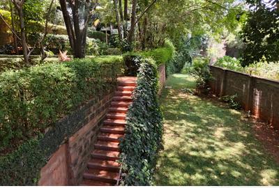 4 Bed Apartment with En Suite at Riverside