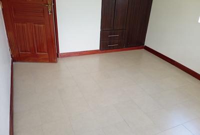 4 Bed Townhouse with En Suite in Ngong