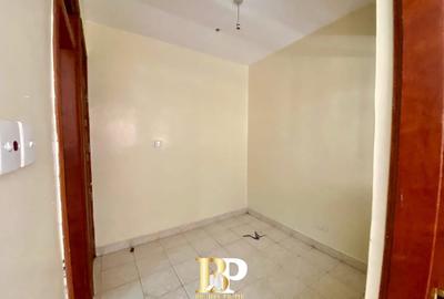 3 Bed Apartment with En Suite in Parklands - 4